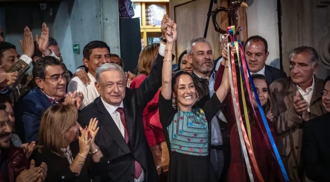 ¿De qué izquierda hablan? Desde la mirada Zapatista, el régimen de López Obrador se ve a la derecha